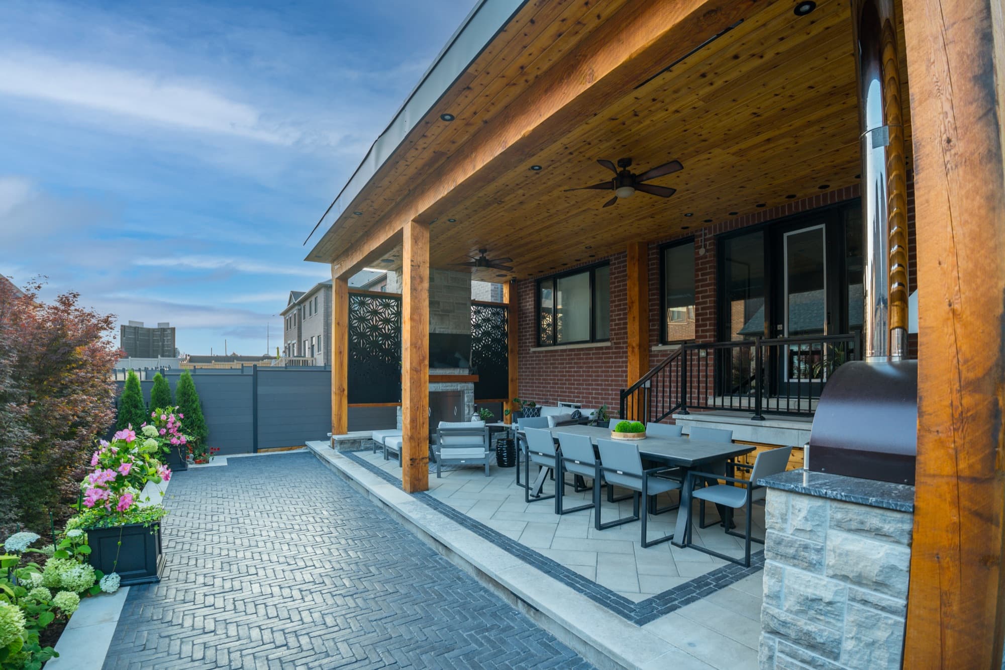 Cedar Covered Terrace — 2.2