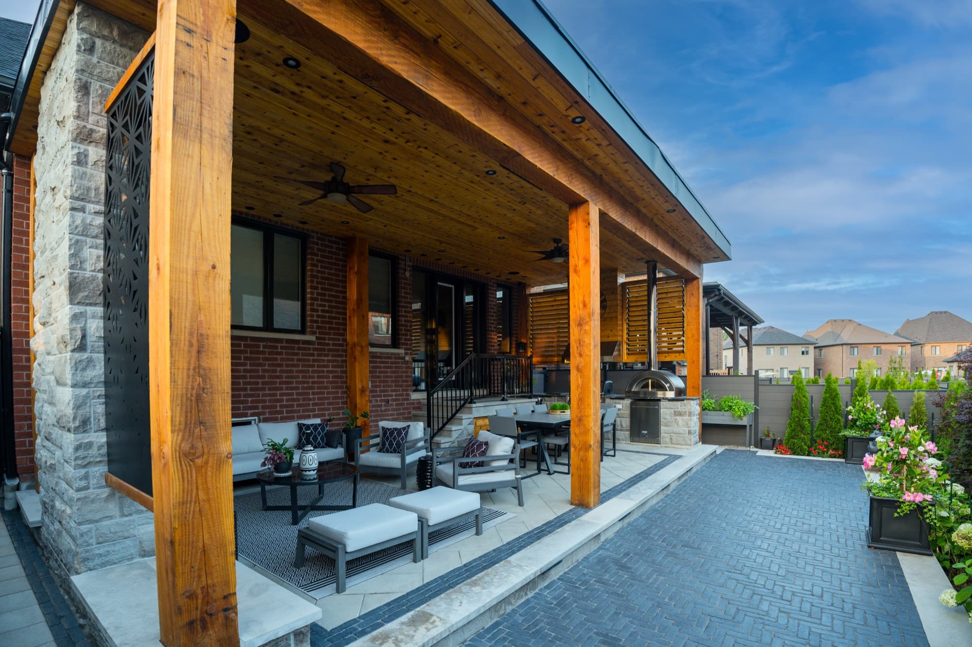 Cedar Covered Terrace — 4.2