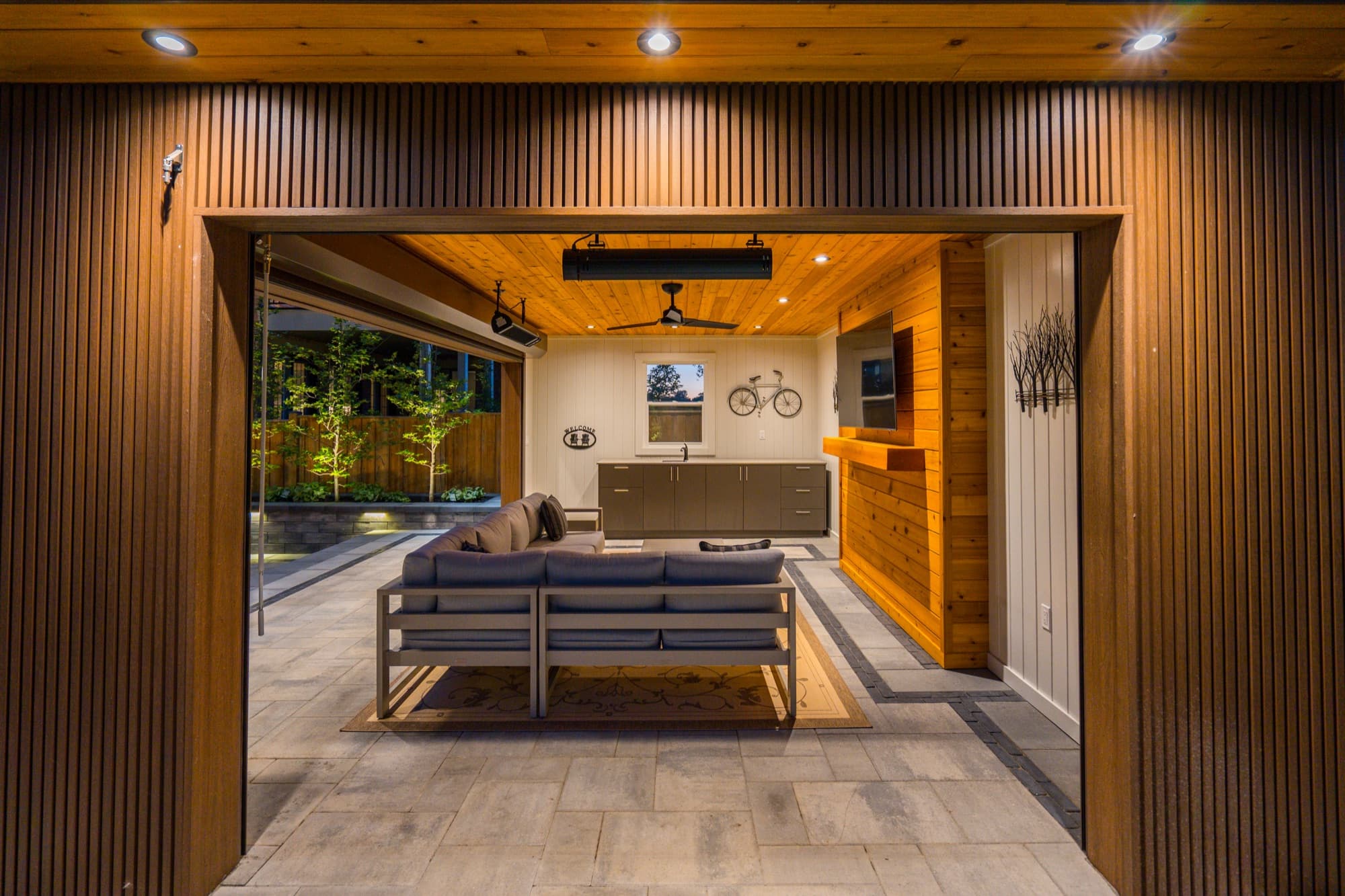 Modern Cedar Cabana — 4.2