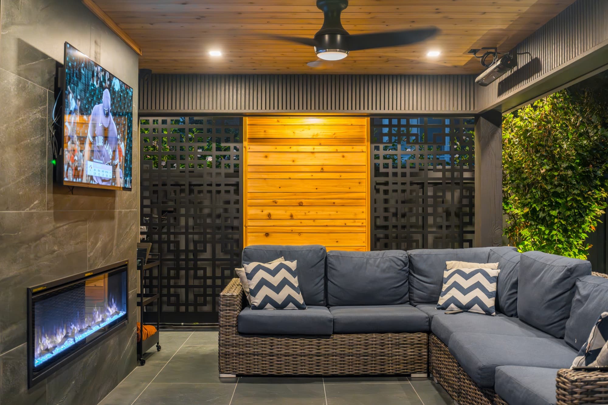 Poolside Cabana Pavilion — 4.1