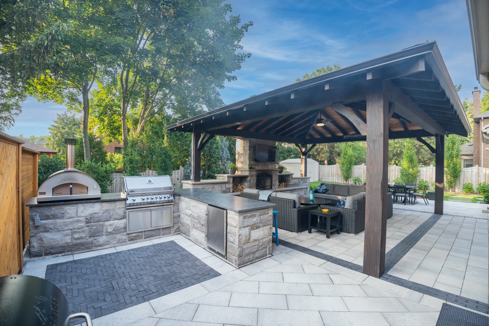 Timber Pavilion & Outdoor Kitchen — 1